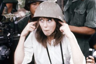 twitter-has-thoughts-about-video-of-‘hanoi’-jane-fonda-door-knocking-for-kamala-in-michigan