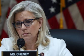 liz-cheney-accused-of-unethical-behavior-surrounding-jan.-6-committee-after-new-text-messages-surface