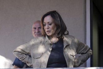 opinion:-kamala-harris’-interview-looked-a-lot-like-this-star-trek-episode