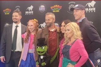 exclusive:-brave-books’-green-splash-in-nashville:-the-premiere-of-‘the-adventures-of-iggy-and-mr.-kirk’