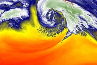 weather-wonders-of-the-pacific-northwest:-bomb-cyclones