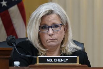 ted-cruz-and-others-wreck-biden-for-disgusting-award-ceremony-for-liz-cheney