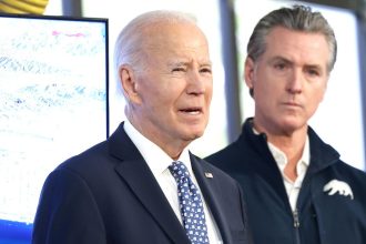 biden-slammed-for-concluding-la-fire-briefing-with-‘good-news’-about-his-family