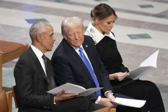 woah:-lip-reader-exposes-what-obama-and-trump-talked-about-at-carter-funeral