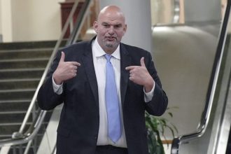 ‘no-one-is-my-gatekeeper’:-john-fetterman-set-to-send-senate-democrats-over-the-edge-with-latest-move