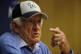 ‘mr.-baseball’-bob-uecker-entertained-everyone,-not-just-baseball-fans