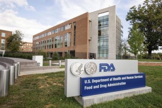 this-official-at-the-fda-resigned-this-week