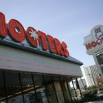 report:-hooters-seeking-uplift-via-filing-for-bankruptcy