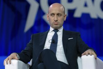 cpac-2025:-stephen-miller-revs-up-the-crowd,-talks-president-trump’s-30-day-accomplishments