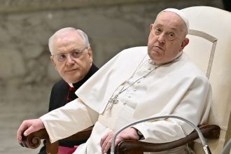 pope-francis-in-critical-condition:-breaking-report